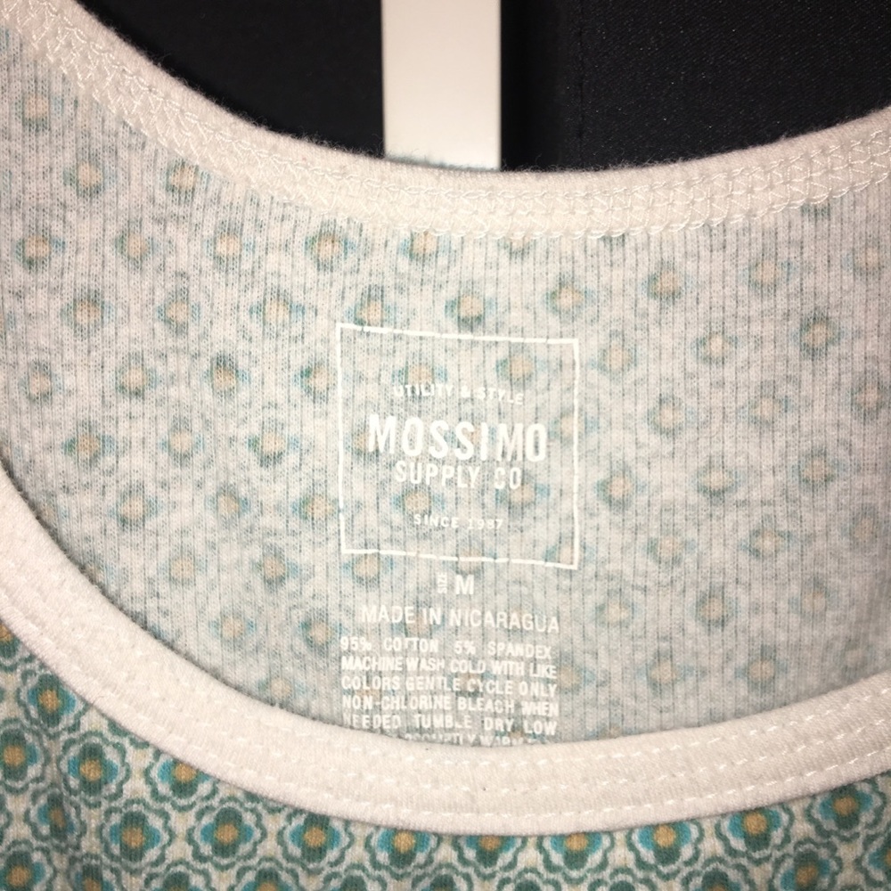 Tank top - Picture 3 of 3
